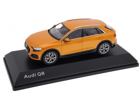 Norev Audi Q8 4M 2018 - Dragon Orange Metallic