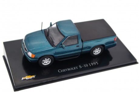 Hachette Chevrolet S10 Deluxe 1995 - Emerald Green Metallic