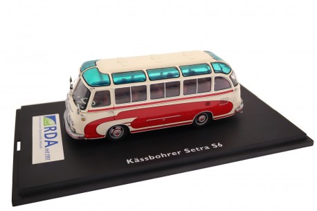 Schuco Kässbohrer Setra S6 1955 - Pebble Beige/Coral Red