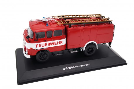 IXO IFA W50 LA TLF 16 Feuerwehr 1969 - Fire Red