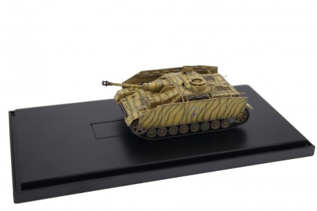 Dragon Armor StuG IV Mid-Production Sd.Kfz. 167 Eastern Front 1944 - Two-Tone Camouflage