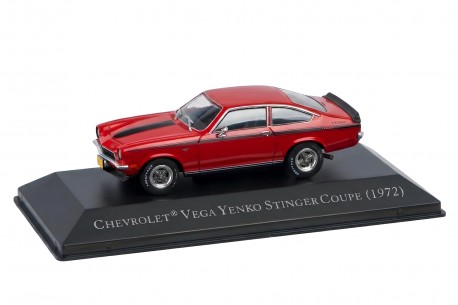 DeAgostini Chevrolet Vega Yenko Stinger Coupe COPO 9734AA 1972 - Man-O-War Red with Gloss Black Stripe Kit