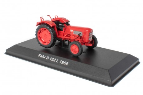 Hachette Fahr D 132 L 1960 - Fahr Red