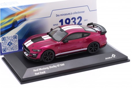 1/43 Solido S4311510 Ford Mustang Shelby GT500 Track Pack S550 2020 - Royal Crimson with Bright White Stripes