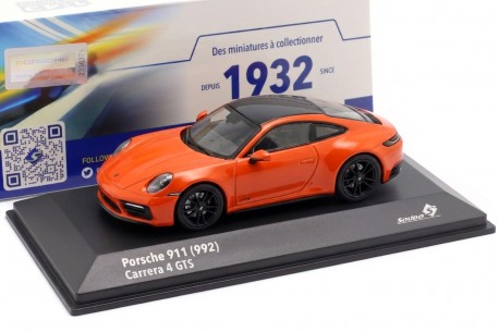1/43 Solido S4317601 Porsche 911 Carrera 4 GTS 992 2023 - Gulf Orange