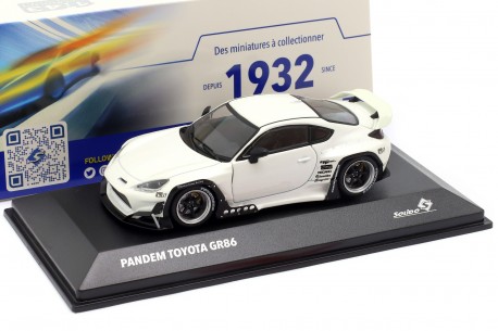 1/43 Solido S4315102 Toyota GR86 Pandem Rocket Bunny Widebody Kit ZN8 2022 - Halo White