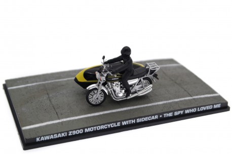 1/43 Universal Hobbies DC852 Kawasaki Z900 A4 with Sidecar "The Spy Who Loved Me" 1976 - James Bond Car Collection #95