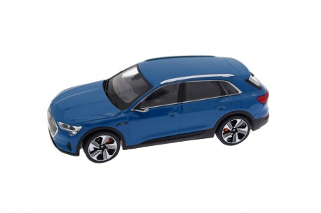 1/43 Spark 83718004800 Audi e-tron 55 quattro GE 2018 - Antigua Blue Metallic