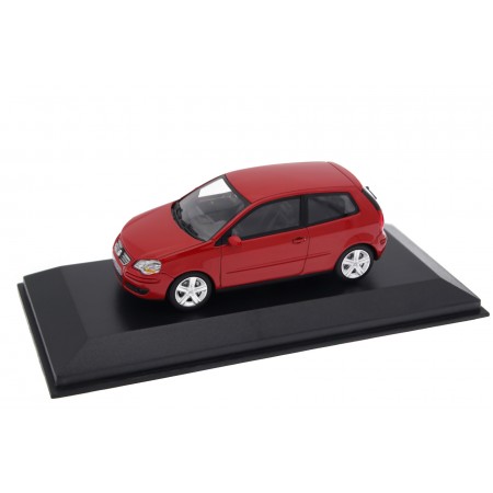 1/43 Minichamps 6Q0099300GPA3X Volkswagen Polo IV 9N3 GP 2005 - Sunset Red Metallic