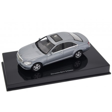 1/43 AUTOart B66962221 Mercedes-Benz S-Class W221 2005 - Andorite Grey Metallic