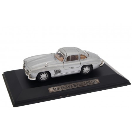 1/43 Atlas 7129101 Mercedes-Benz 300 SL Gullwing W198 1954 - Silver Metallic, Auto Klassiker #1