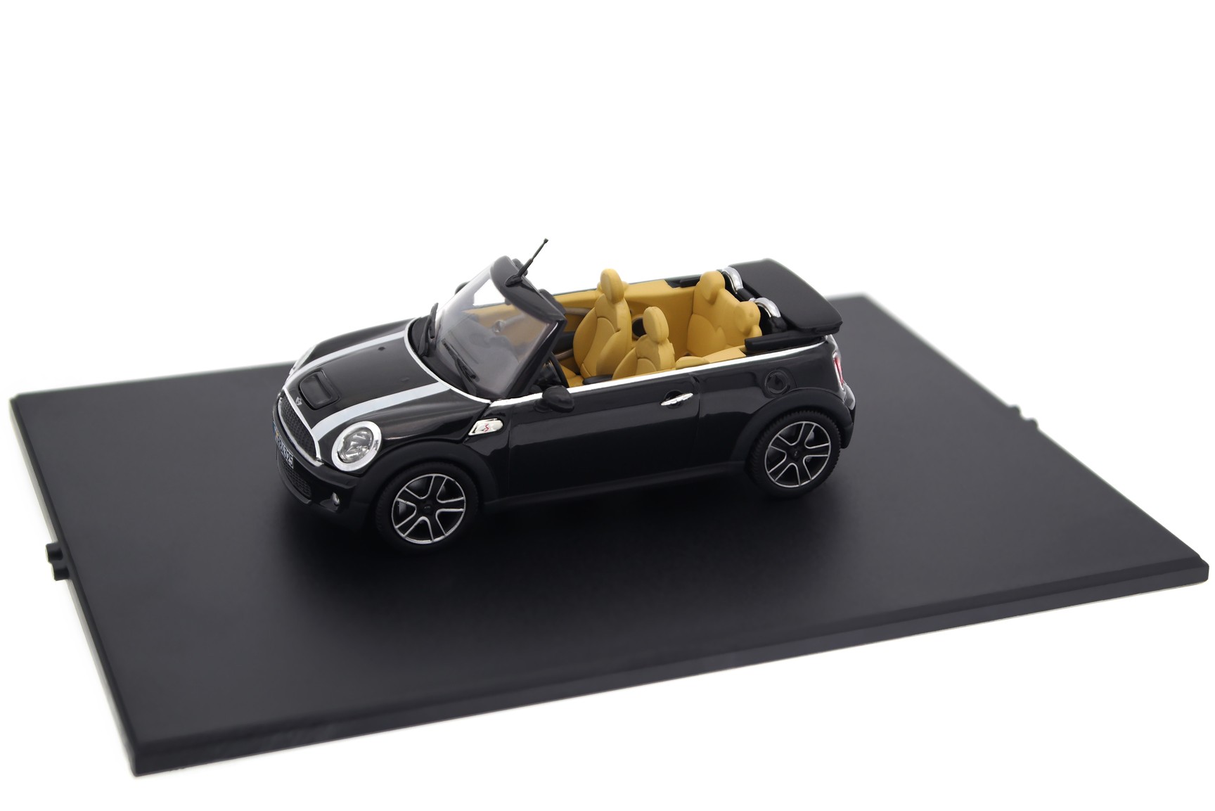 ミニカー MINI Cooper S Convertible 1/43 Minichamps 80422148818 Mini Cooper S Cabriolet R57 2009 - Black