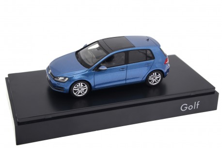 Spark Volkswagen Golf VII 5-door 2012 - Pacific Blue Metallic