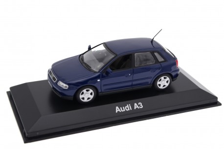 Колекційна масштабна модель 1/43 Minichamps Audi A3 5-door 1.9 TDI Ambition 8L Facelift 2000 - Santorin Blue Pearl Effect, 20000