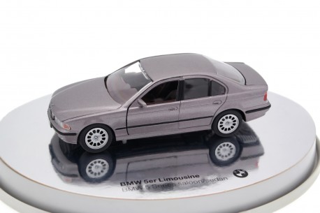 Schabak BMW 5 Series Limousine E39 1996 - Toledo Blue Metallic