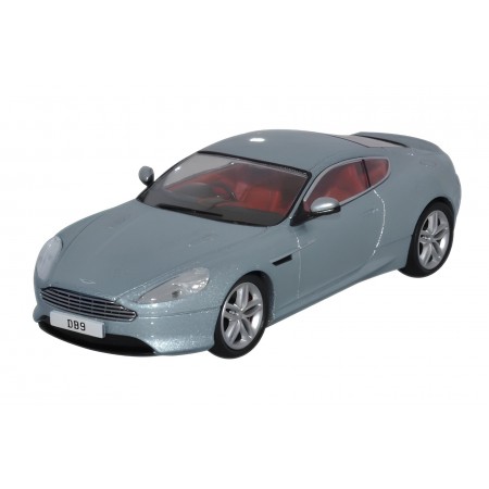 Aston Martin DB9