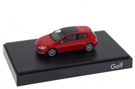 Колекційна масштабна модель 1/87 Rietze Volkswagen Golf VII Highline 3-door AU 5G 2012 - Tornado Red, 5G3099301ANA