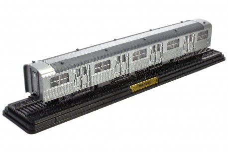 Колекційна масштабна модель 1/87 Atlas Carel et Fouché SNCF ZRB 25101 Remorque Intermediaire Rame Z 5100 1953 - Inox, Automotric