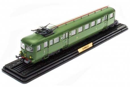 Колекційна масштабна модель 1/87 Atlas MTE SNCF Z 4702 1er élément Type Z 4700 1948 - Vert, Automotrices des Réseaux Français #1
