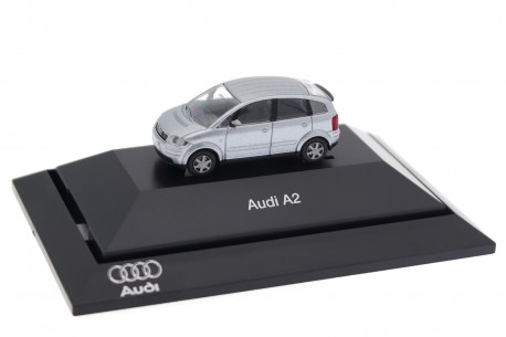 Collectible scale model 1/87 Rietze Audi A2 8Z 1999 - Light Silver Metallic, 5010002052