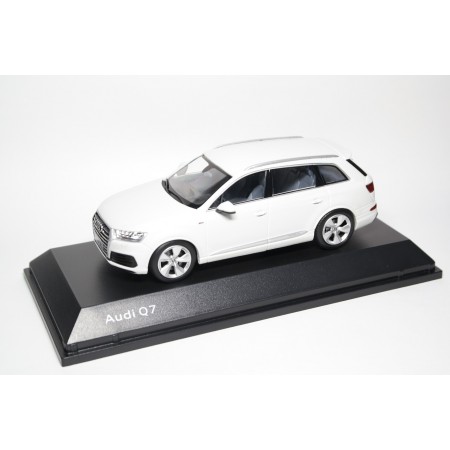 Spark Audi Q7 V8 TDI quattro S line 2015 - Glacier White