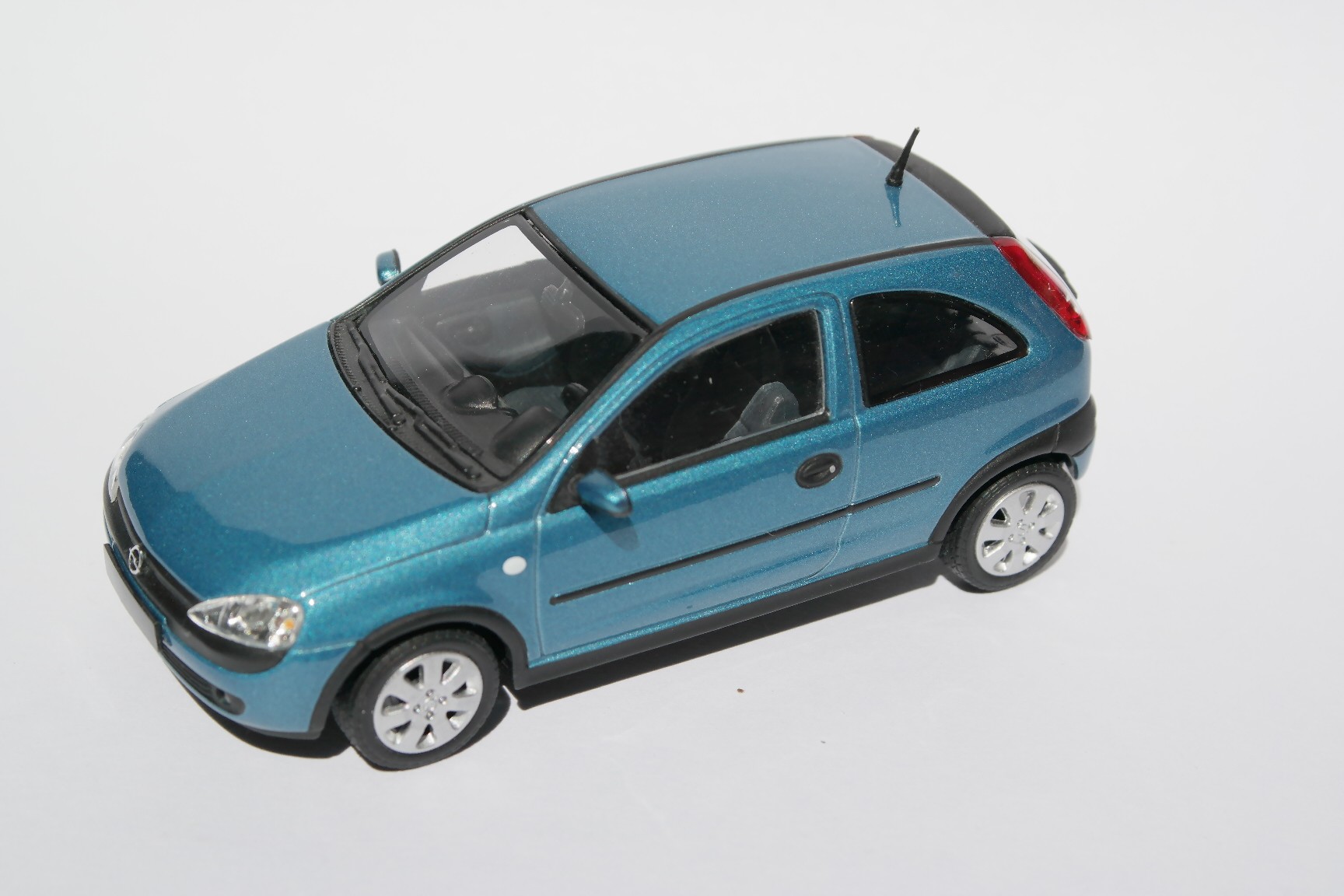 opel-corsa.jpg