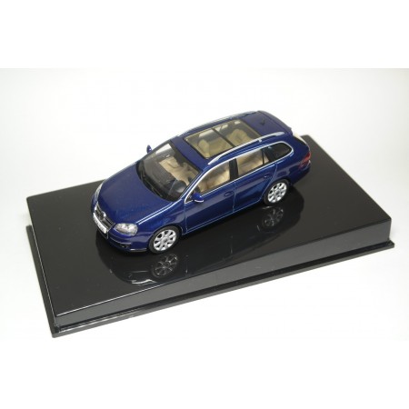 AUTOart Volkswagen Golf Variant V 2007 - Shadow Blue Metallic