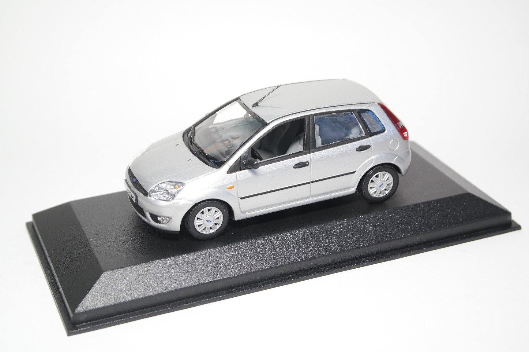 ミニカー　FORD FIESTA R5 1/43(非売品) Ford Fiesta - Diecast Ukraine