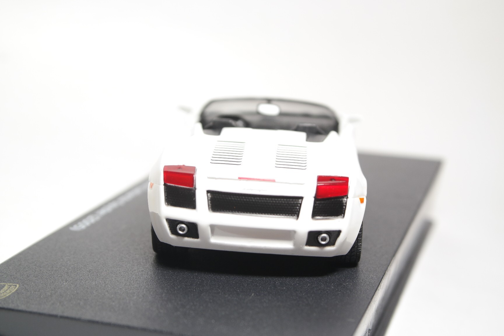 ミニカー Lamborghini Gallardo Spyder 2006 1/43 1/43 ランボルギーニ ガヤルド スパイダー 白 ホワイト Lamborghini