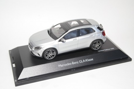 Schuco Mercedes-Benz GLA-Class Sport X156 2013 - Polar Silver Metallic