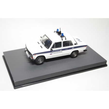 Altaya VAZ-2106 Zhiguli "GoldenEye" 1995 - Police