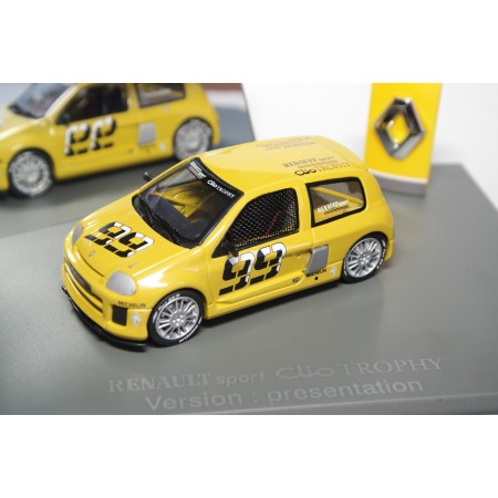 Universal Hobbies Renault Clio V6 Trophy Phase 1 #99 "Renault Sport" Presentation 1999 - Yellow