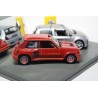 Universal Hobbies 20 ans de propulsion: Renault 5 Turbo 1 1981 + Renault Clio II Phase 1 V6 24V 1998 - Rouge + Gris