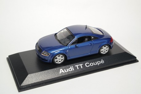 Minichamps Audi TT Coupé quattro 8N 1998 - Denim Blue Pearl