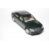 AUTOart Maybach 57 SWB Limousine W240 2002 - Ireland Dark Green Metallic/Ireland Middle Green Metallic