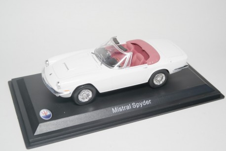 Whitebox Maserati Mistral Spyder 1964 - White