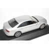 Kyosho Audi A8 TFSI D4 2010 - Ice Silver Metallic