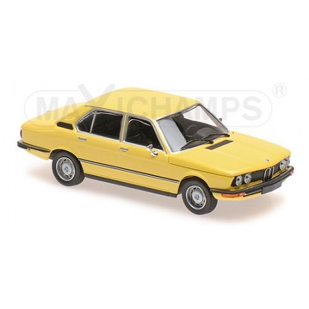 Maxichamps BMW 520 yellow 1974