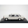 Maxichamps Mercedes-Benz 230 E W123 1982 - Classic White
