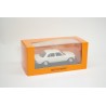 Maxichamps Mercedes-Benz 230 E W123 1982 - Classic White
