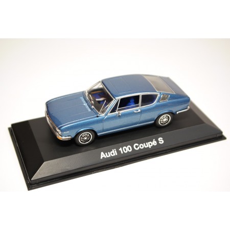 Minichamps Audi 100 C1 Coupé S 1969 - Alaska Blue Metallic