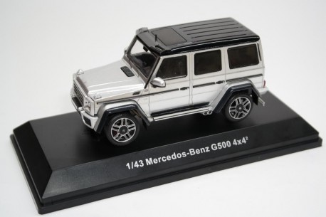 iScale Mercedes-Benz G-Class G 500 4x4² W463 2015 - Iridium Silver Metallic