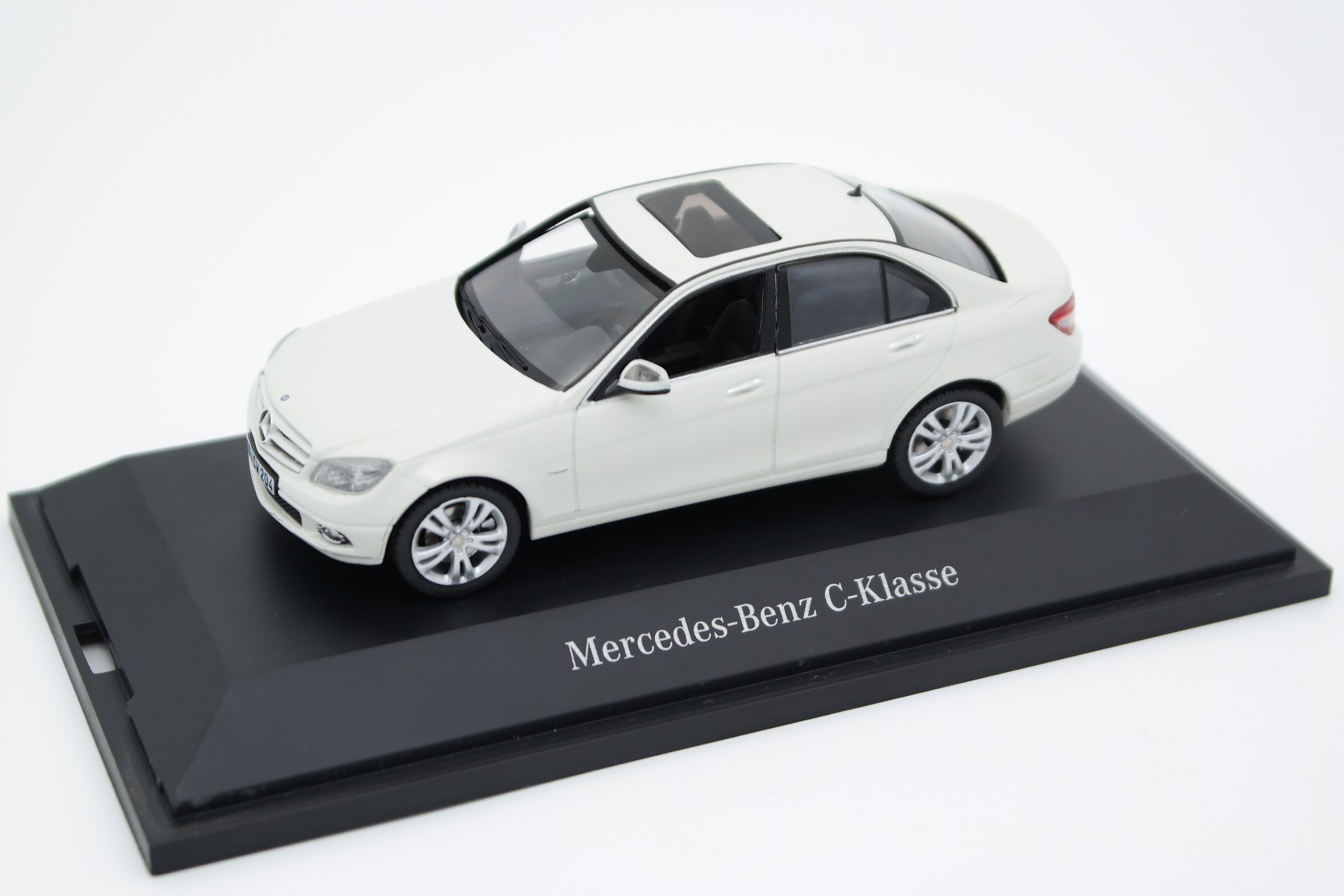 Mercedes-Benz C-Class - Diecast Ukraine