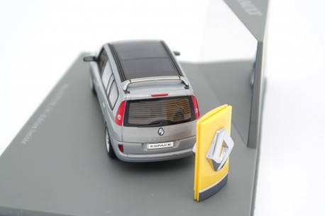 UNIVERSAL HOBBIES RENAULT 4CV BLEU ILE DE FRANCE au 1/43° EUR 16,00