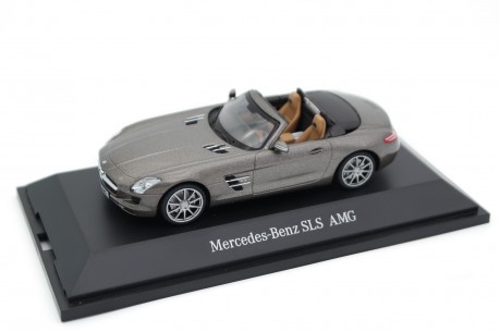Schuco Mercedes-Benz SLS AMG Roadster 6.3 R197 2011 - Monza Grey Magno