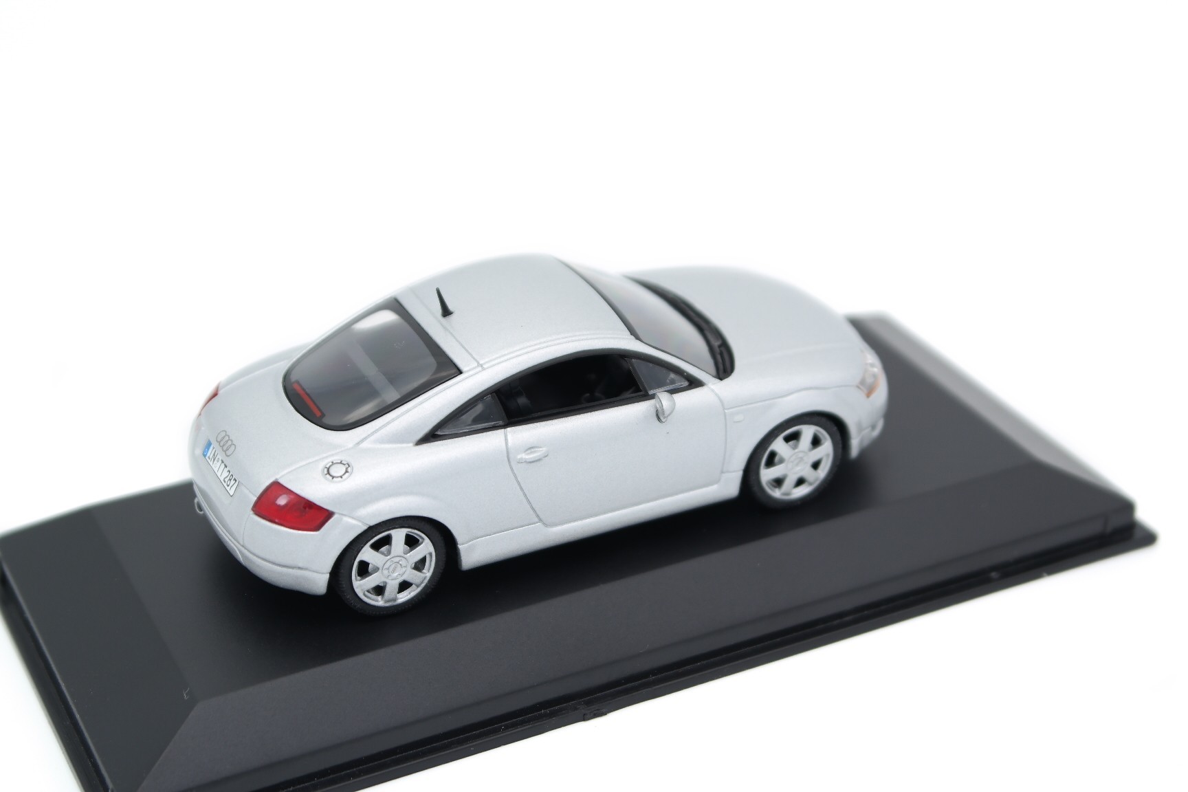 Audi TT Coupé - Diecast Ukraine