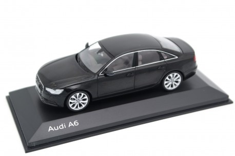 Schuco Audi A6 Limousine C7 2011 - Phantom Black Metallic