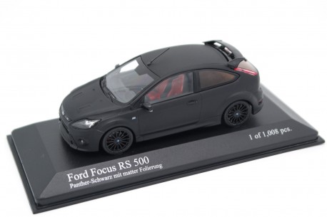 Minichamps Ford Focus RS 500 Mark II C307 Facelift 2010 - Panther Black Metallic with 3M Black Matte Effect Film