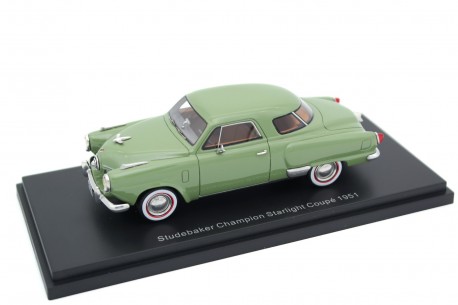 BoS-Models Studebaker Champion Starlight Coupe 1951 - Chippewa Green