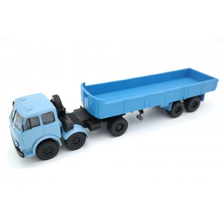 Nash avtoprom MAZ-520 with a MAZ-5205 semi-trailer 1972 - Light Blue/Blue